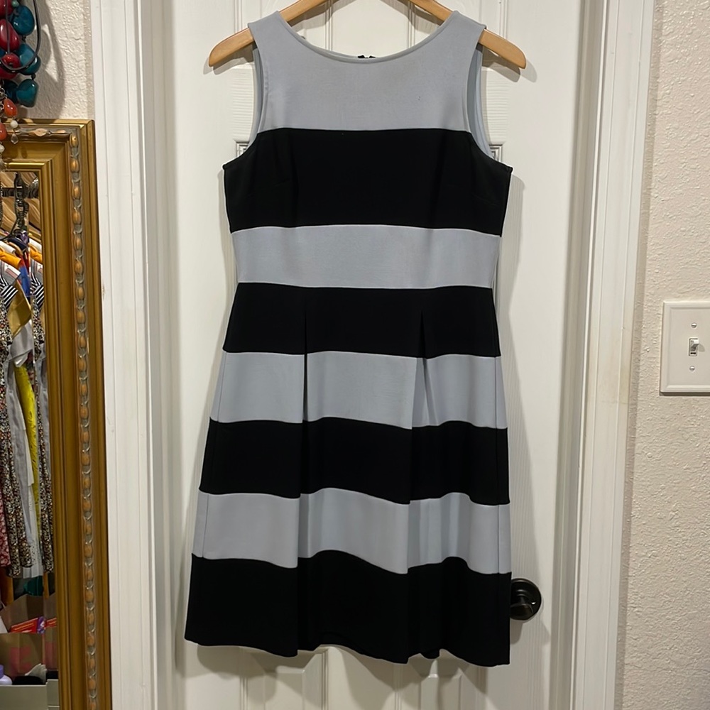 Loft dress in size 4